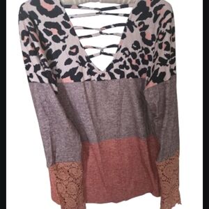 NWOT Women's Leopard Print Lace Patchwork Top